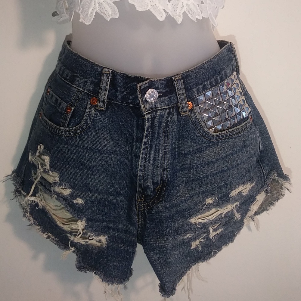 Levi's high waist shorts jean denim stud festival